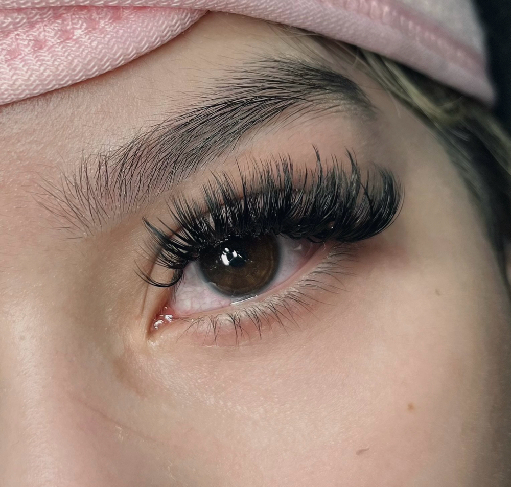 Wispy Lashes