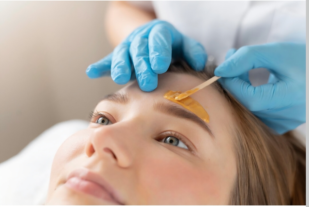 Eyebrow Shaping And Wax