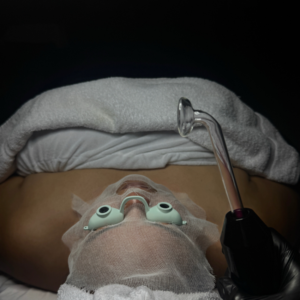 Custom Facial (Room #1) at Competitive Edge Massage and Wellness in Auburndale, FL