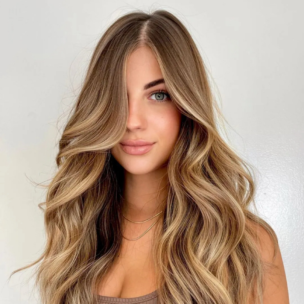 Full Foil highlights at Eleni hair lounge at Strawberry Blonde Salon Platinum in Mount Pleasant, SC