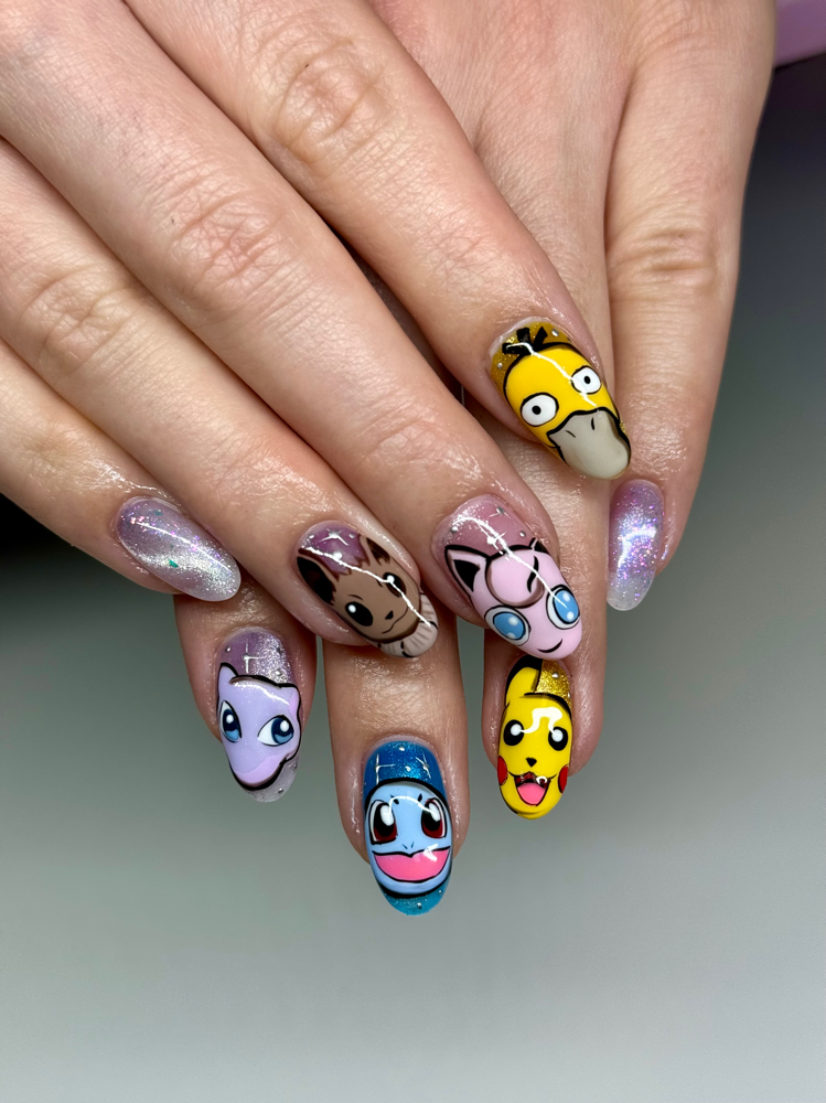 Nail Art | 6 Characters