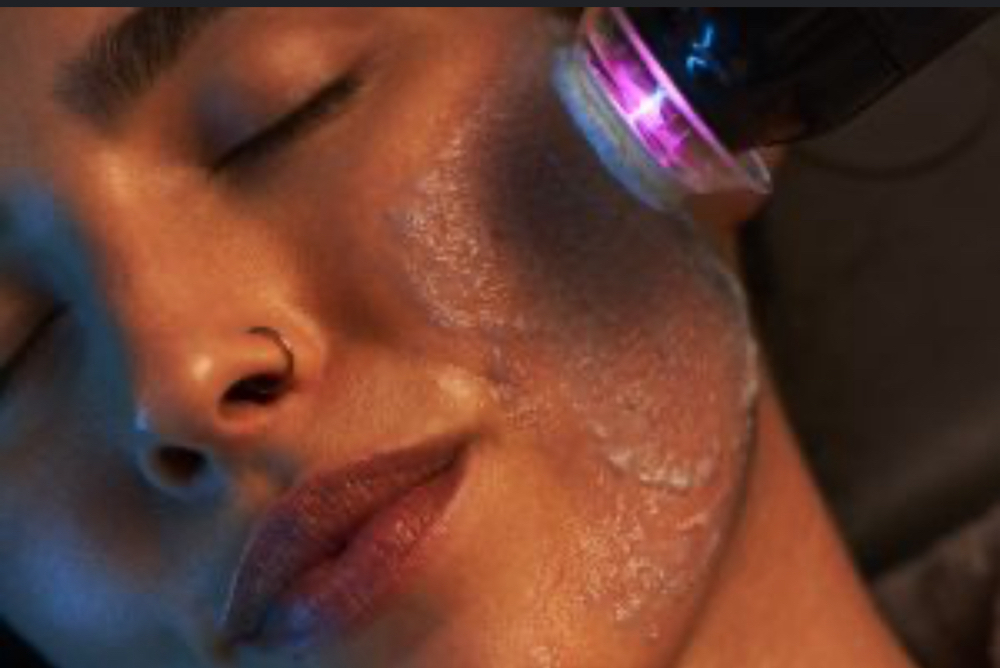 Glo 2 Facial + RF+ Red Light
