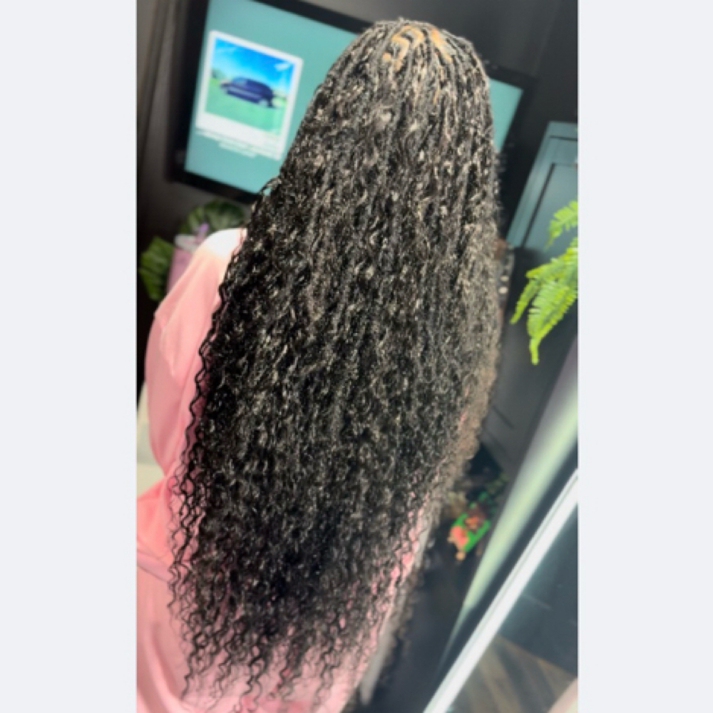 Retwist & Boho Crochet W/Human Hair at Loc Fever in Nashville, TN