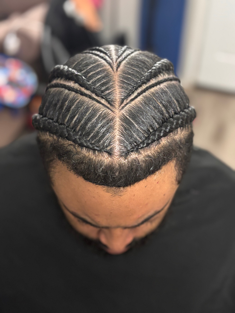 Stitch Braids W/ Desings at BraidsByLici in Kansas City, MO