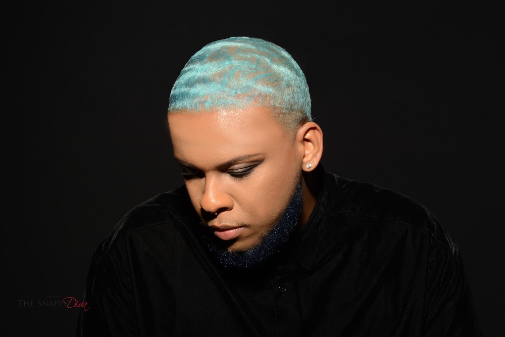 Barber Cut: Clipper Cut & Color