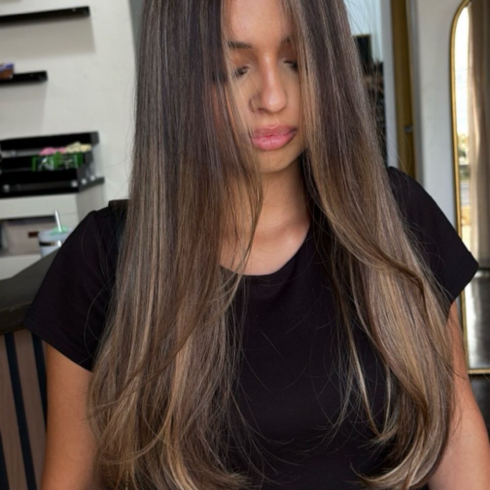 Reverse Balayage at Bellazza Beauty Bar LLC in Tucson, AZ