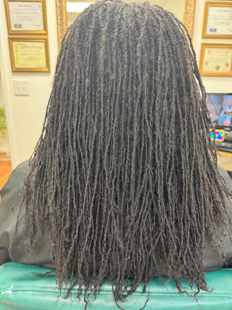 4 Hour Retightening(Reti) at Lovelylocs Natural Hair Care in MORENO VALLEY, CA