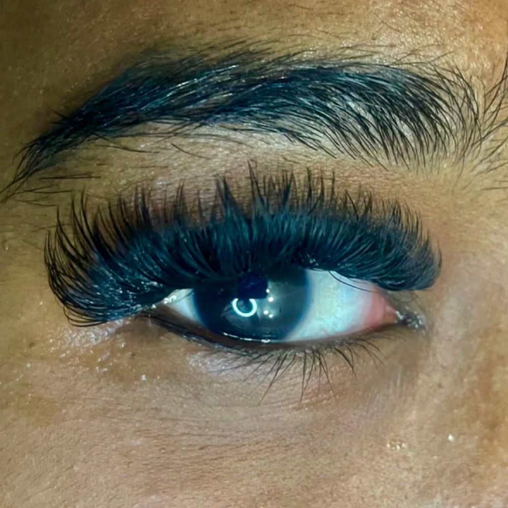 Mega Volume Full Set at Aura Beauty & Co. in Woodbury, MN