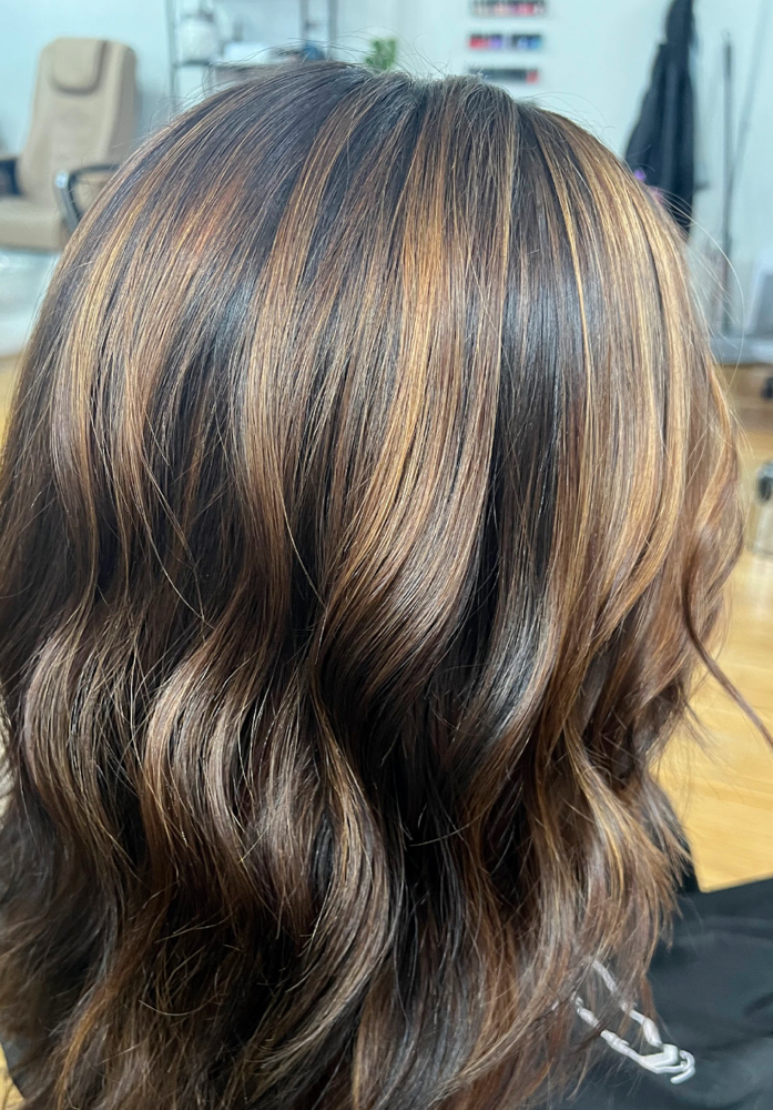 Root Touch-Up (with foils) at Mane Looks by Ciara in Brattleboro, VT