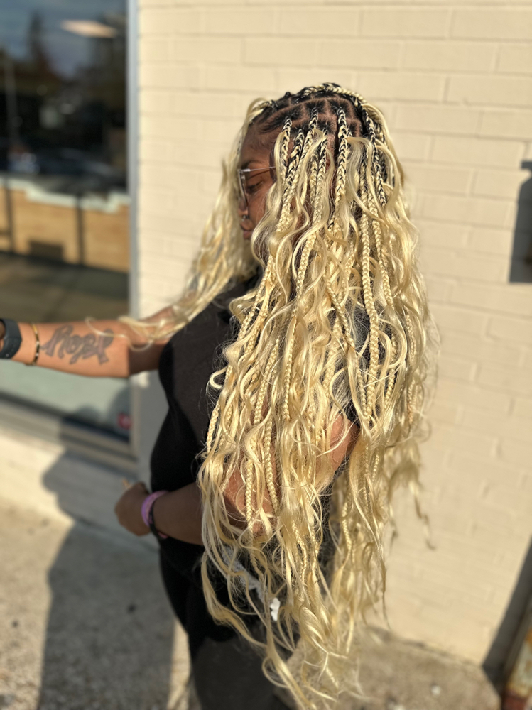 Boho Medium Knotless at Xio Hair & Beauty Bar in Rosedale, MD