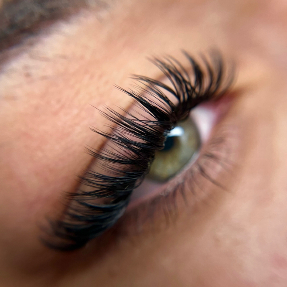 Volume Wet Set at Aura Aesthetics Beauty Spa in Wallington, NJ