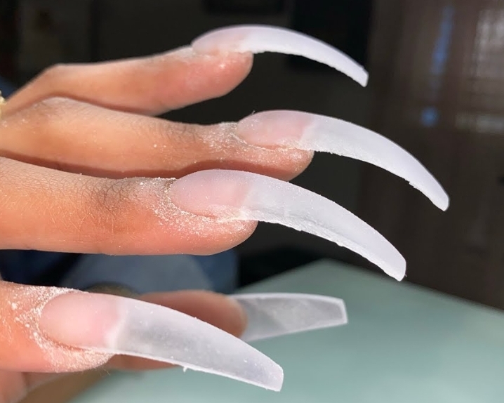 Curved Nails