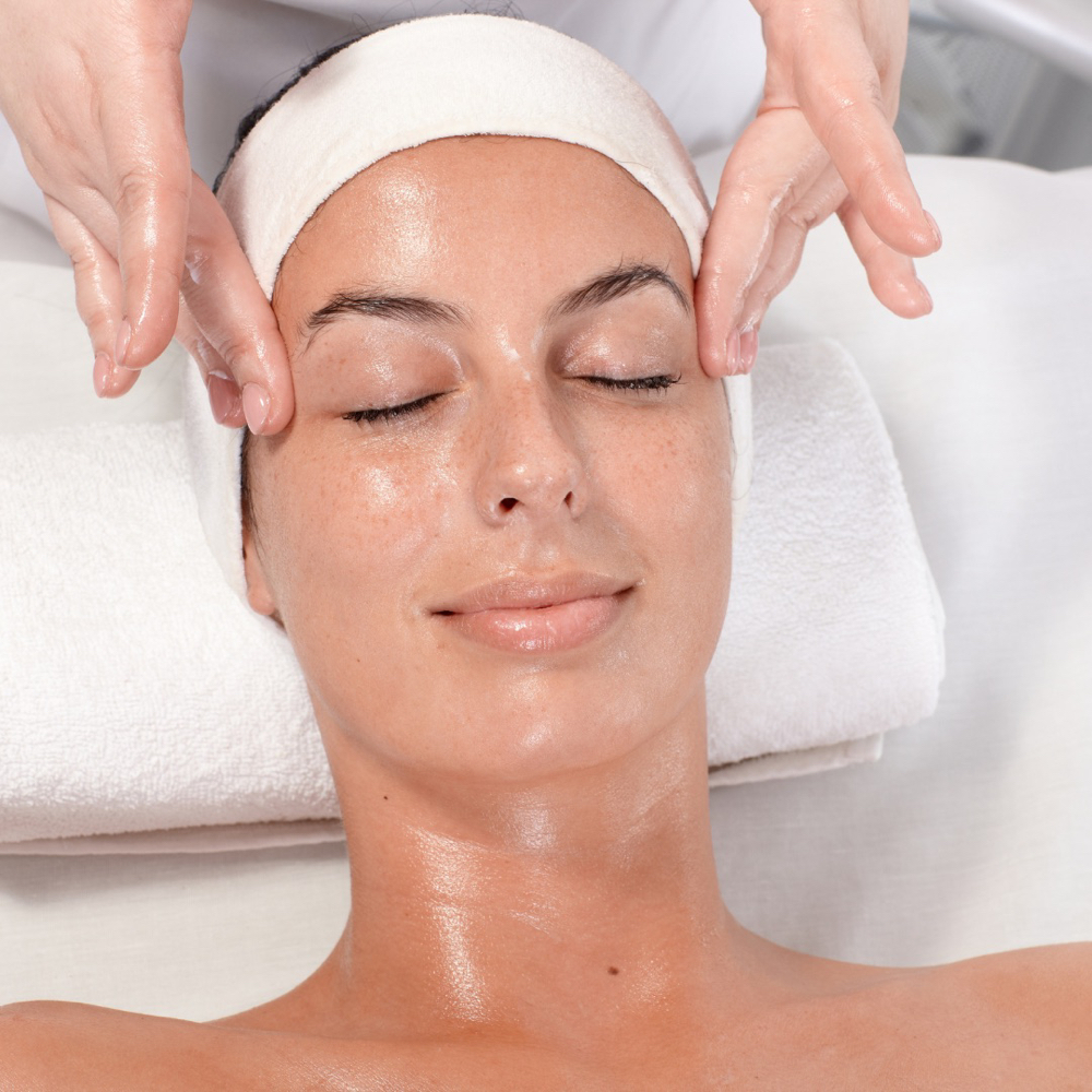 Signature Renewal Facial