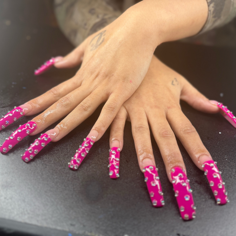 Full-set Xxl/xxxl Nails at Kats Nailz in Asheville, NC