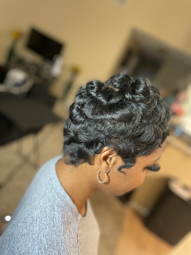 Shampoo & Style