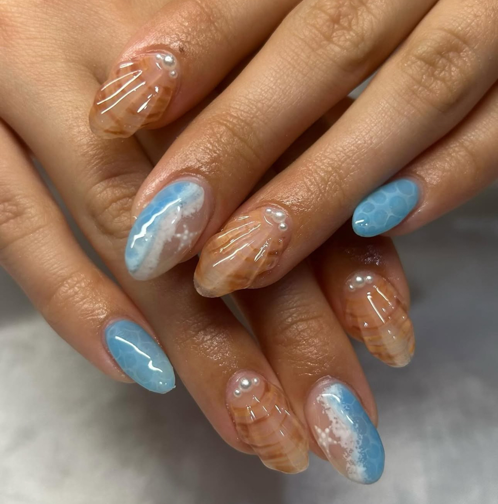 Acrylic Full Set w/ Intricate Art