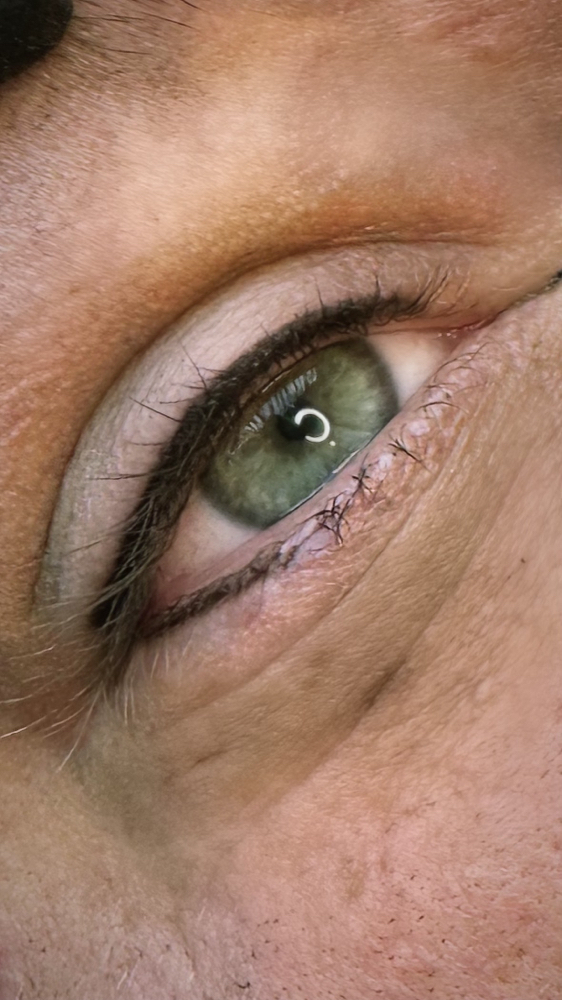 Top Eyeliner