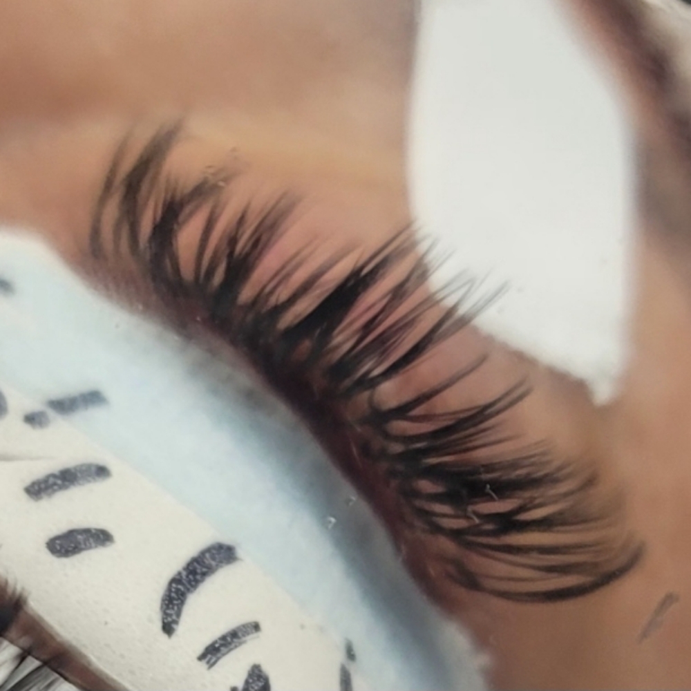 Summer Angel Wet Package at BLINKS OF LOVE LASHES in Sunnyvale, TX