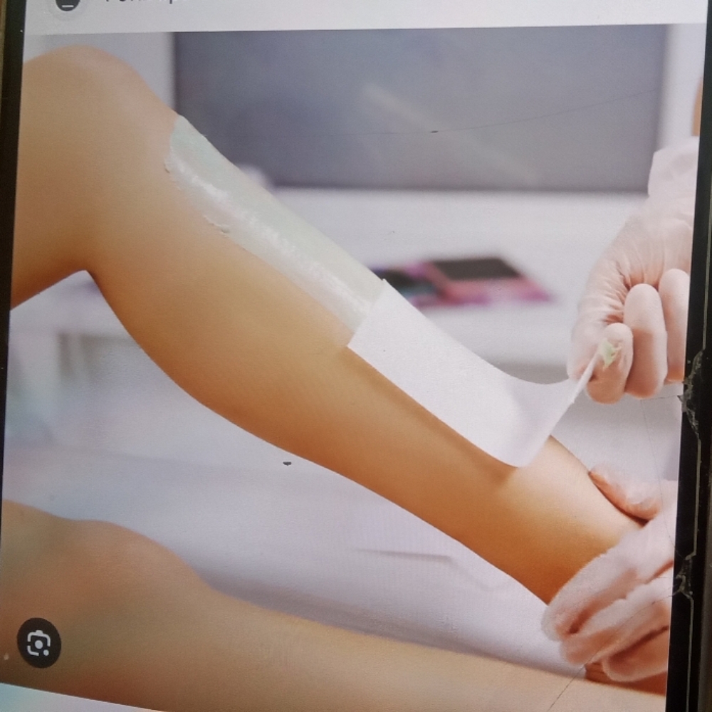 Half Leg Wax at Glamorous Brows Skin and Lashes Dallas in Dallas, TX