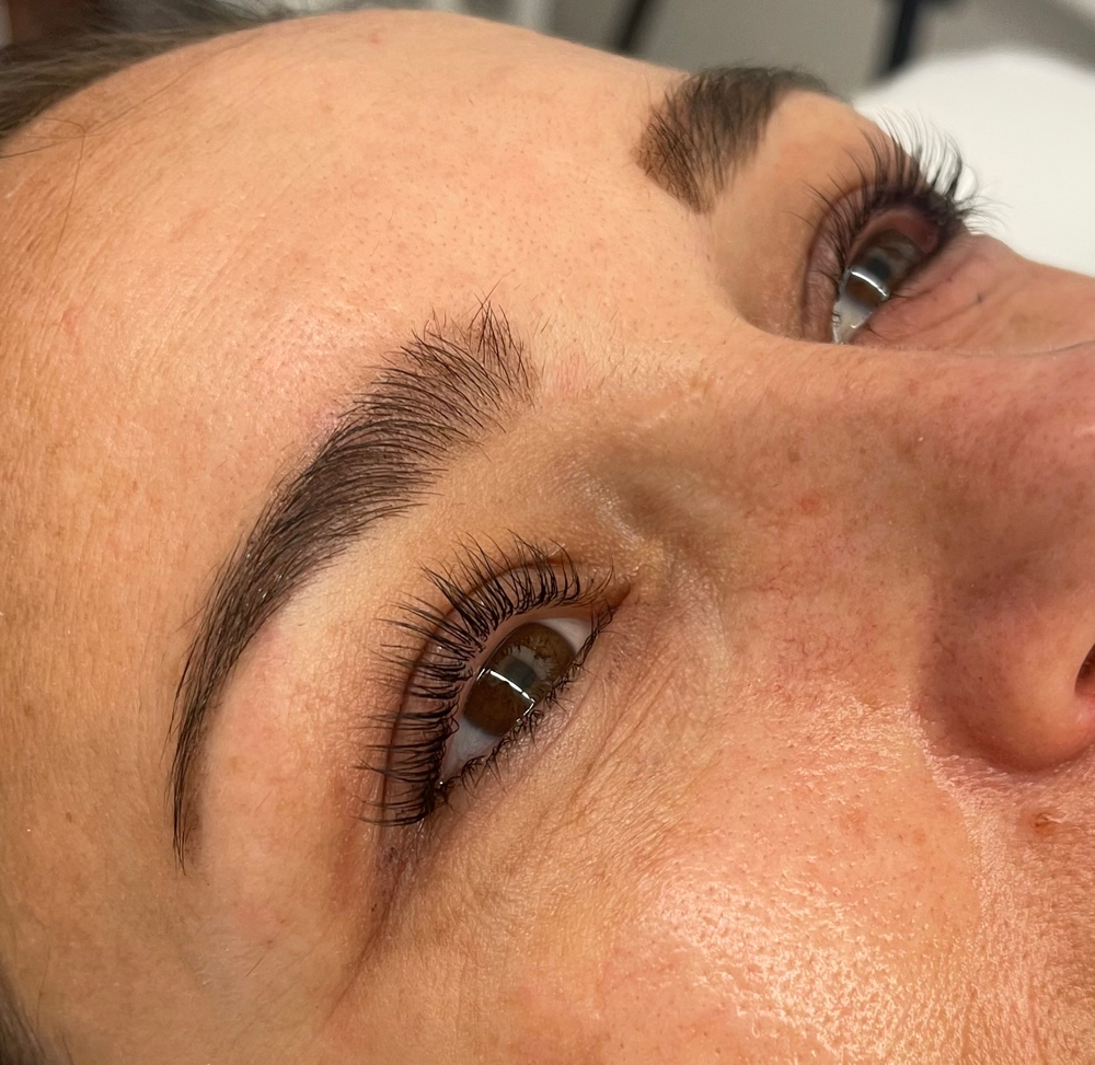 Brow Tint