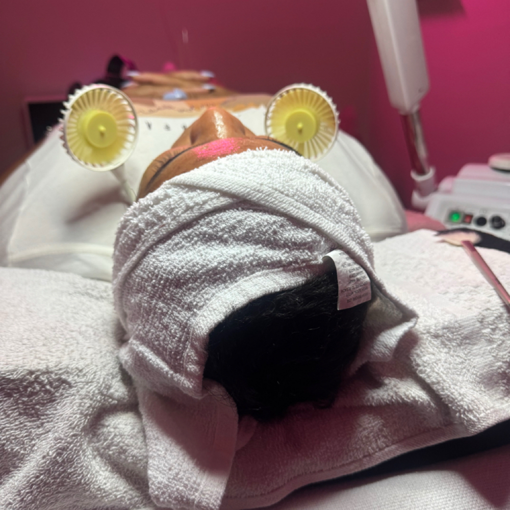 Love Is In The Air Special