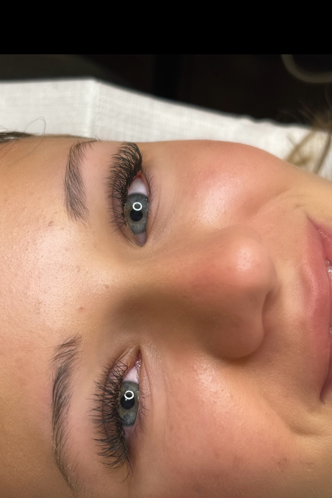 Classic Lashes Full Set