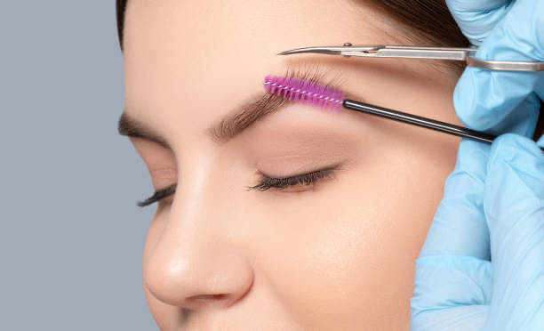 Eyebrow Trim