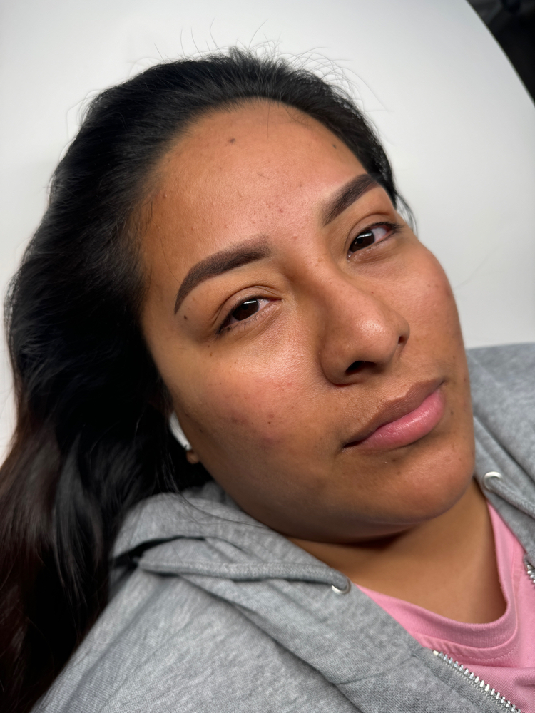 Ombre Powder Brows Cejas Permanente at DarleEyes_Studio in Paterson, NJ