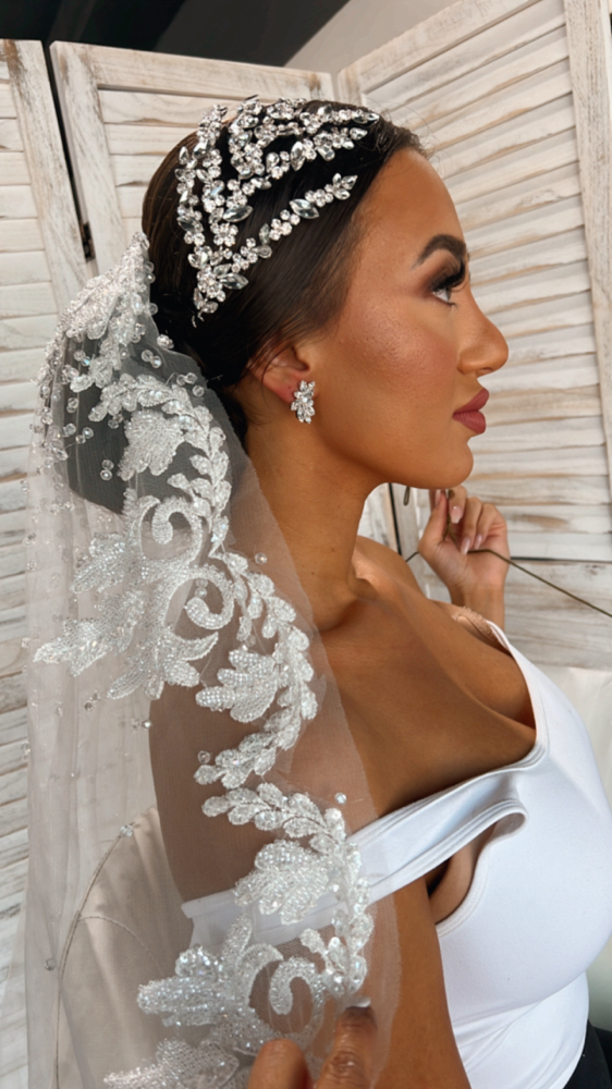 BRIDAL STYLE