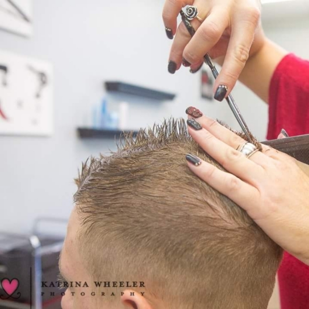 Guy's Haircut at Little Red's Cut & Dye Salon in 74066