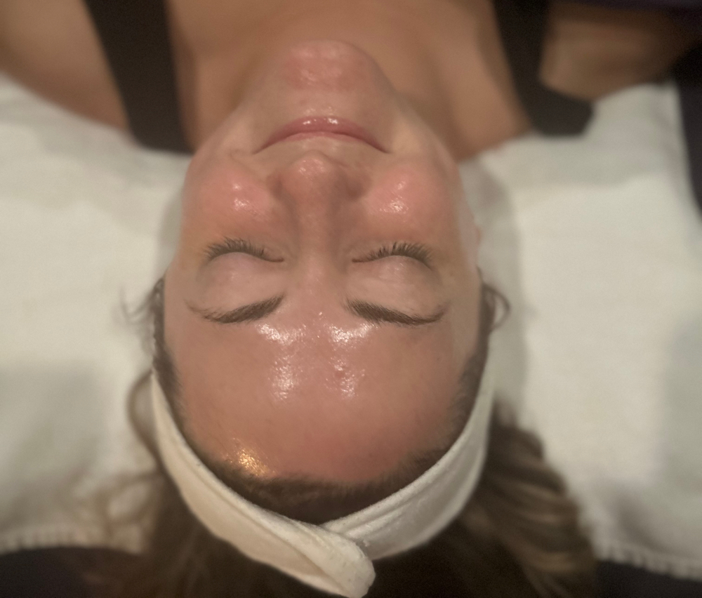 Hydrafacial/dermaplane