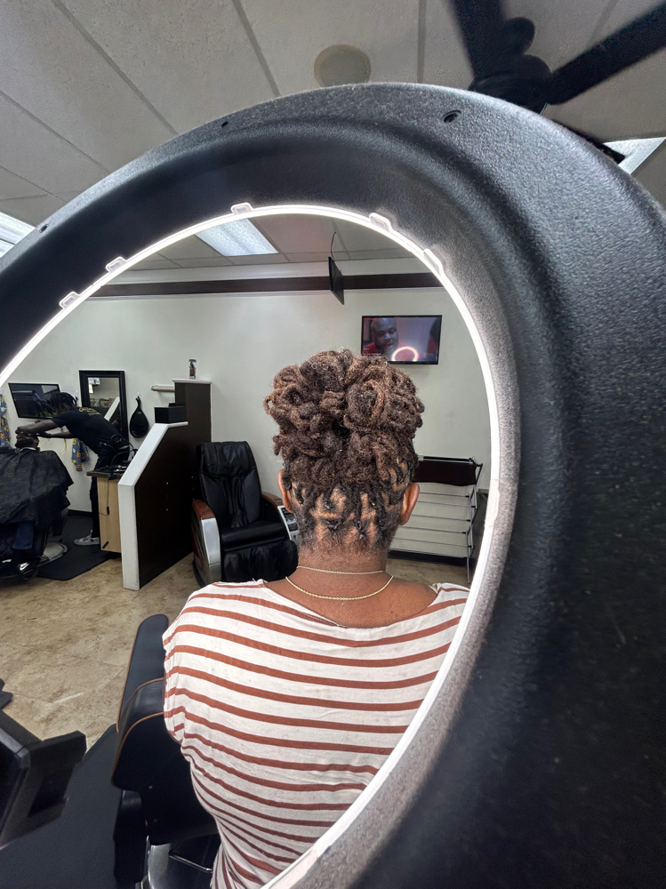 Retwist & Styling