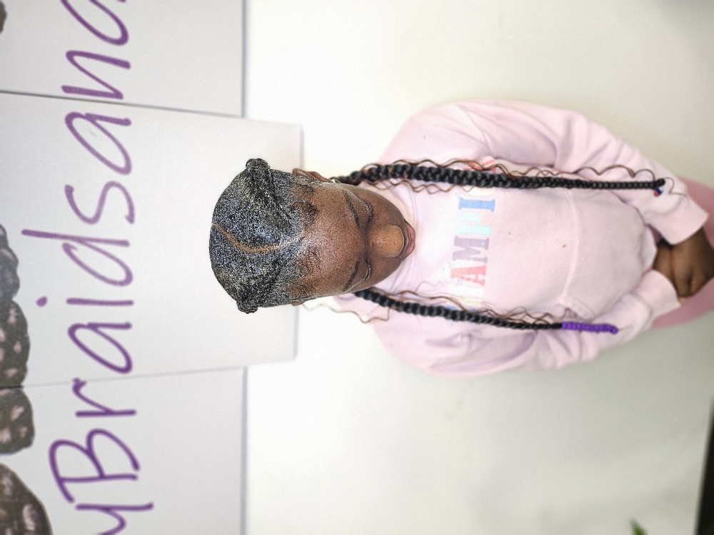 Feedin Braids Straight Back at Jaybraidsandwigs in Baytown, TX