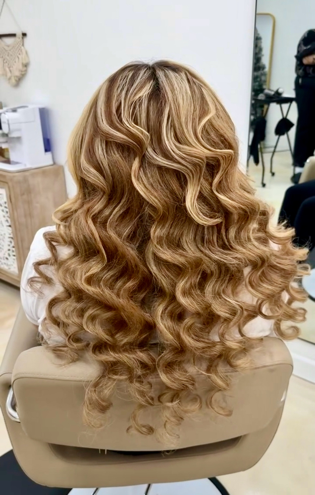 Glam Waves