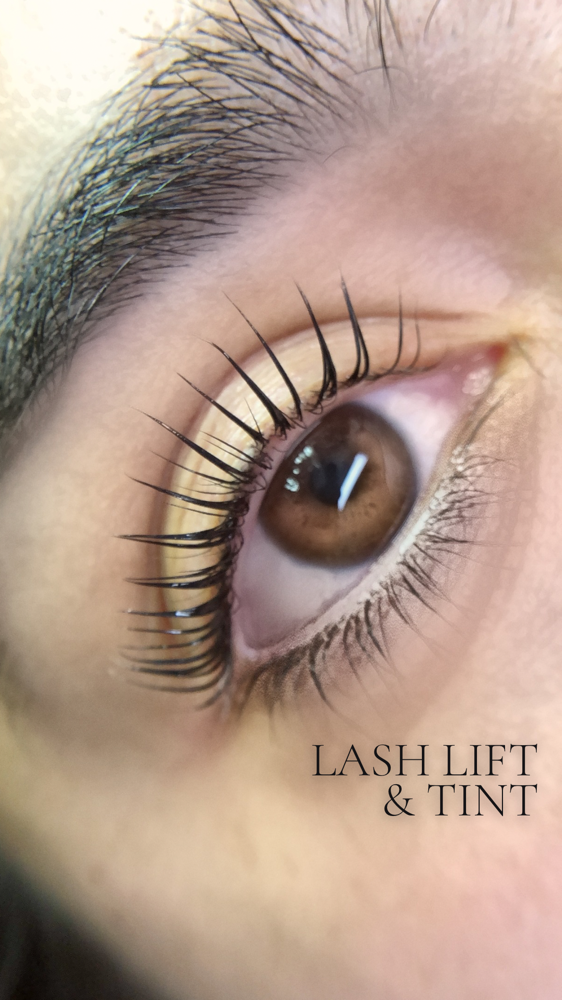 Eyelash Tint