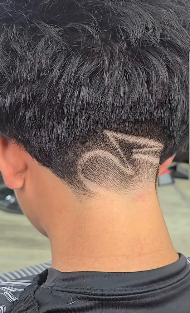 Haircut And Design