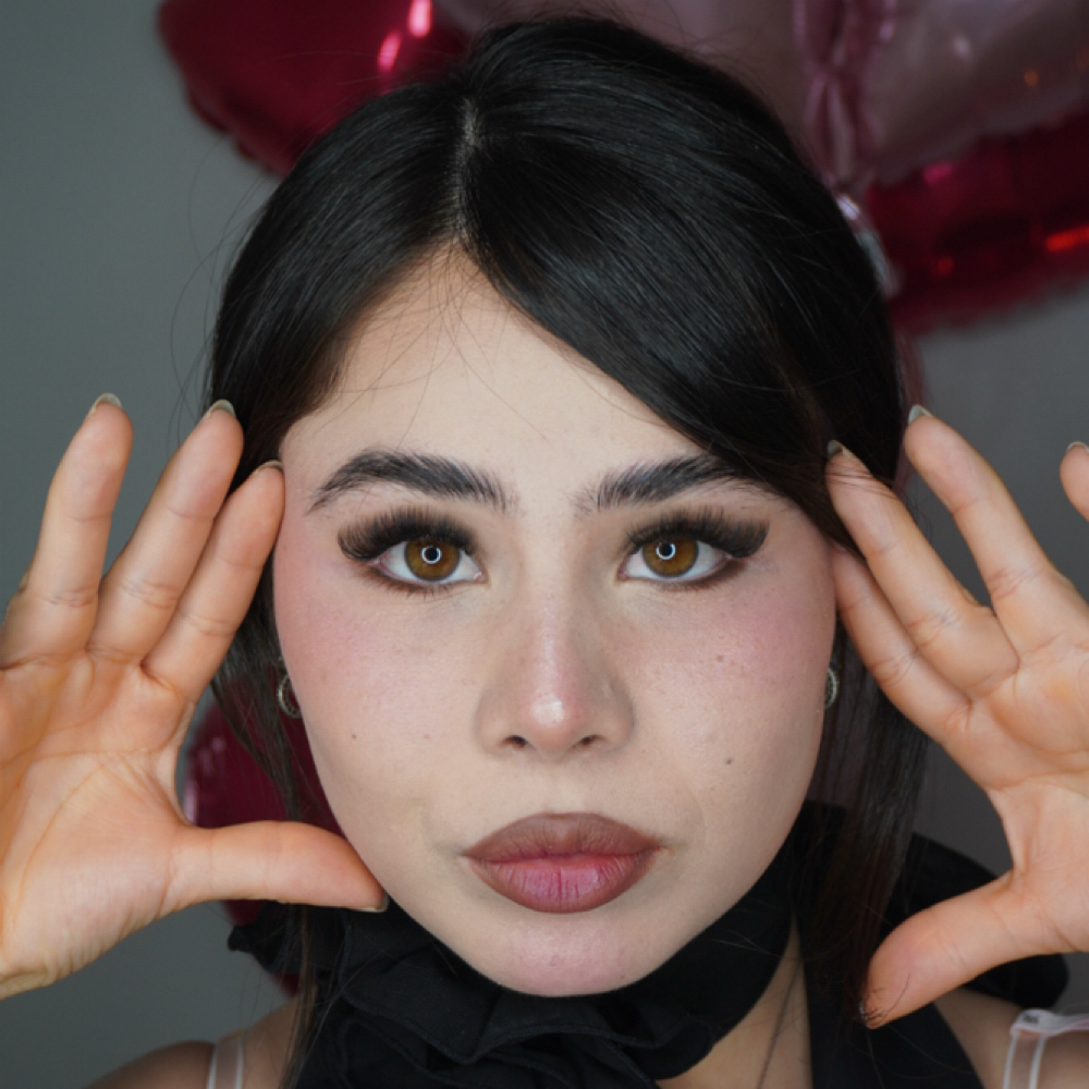 Custom Lash Set at Sultry Skinn in Tucson, AZ