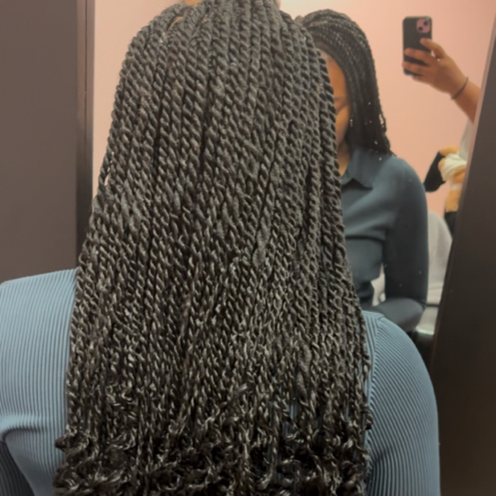 Senegalese twists at ClarSim hair braiding in austin, TX