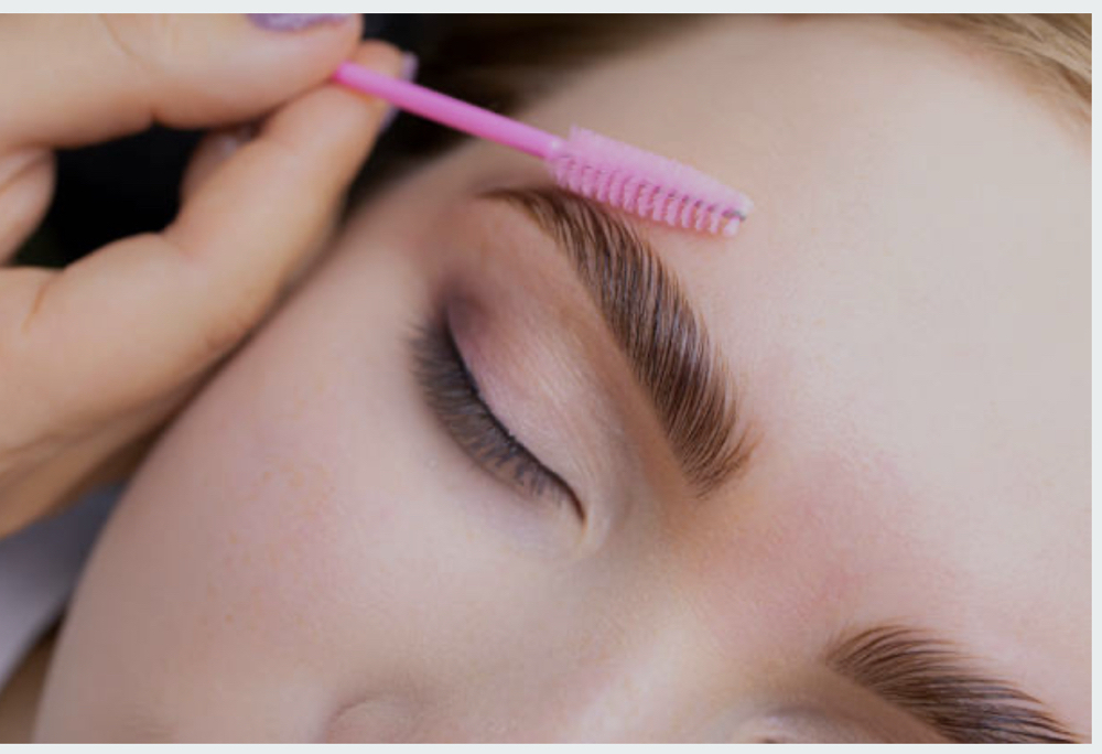 Brow Lamination +Tint+Shaping