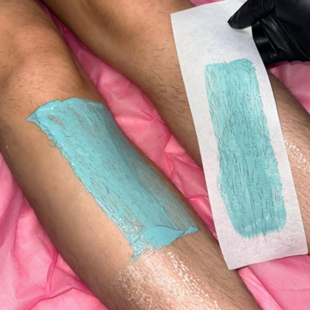 𝙁𝙐𝙇𝙇 𝙇𝙀𝙂 𝙒𝘼𝙓 at Mckenzie Artistry in Norfolk, VA