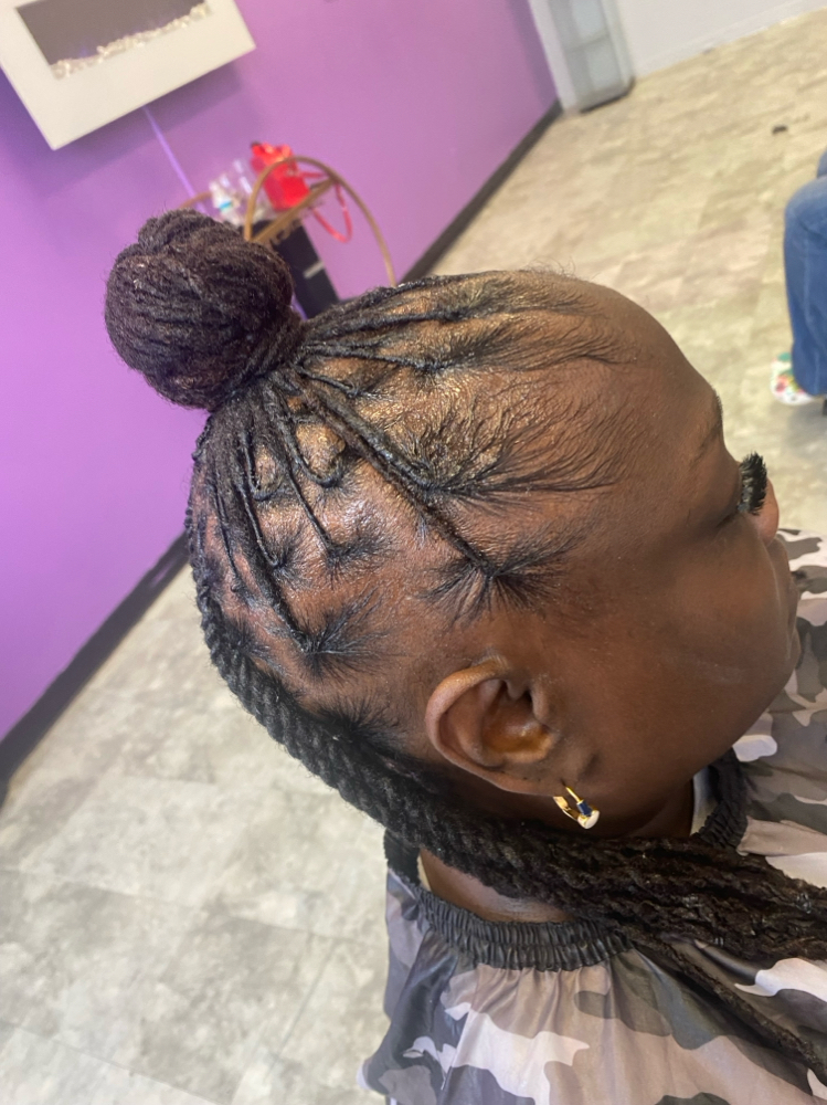 Whole Head Loc Reinstall at Lee The Hair Magician LLC in Detroit, MI