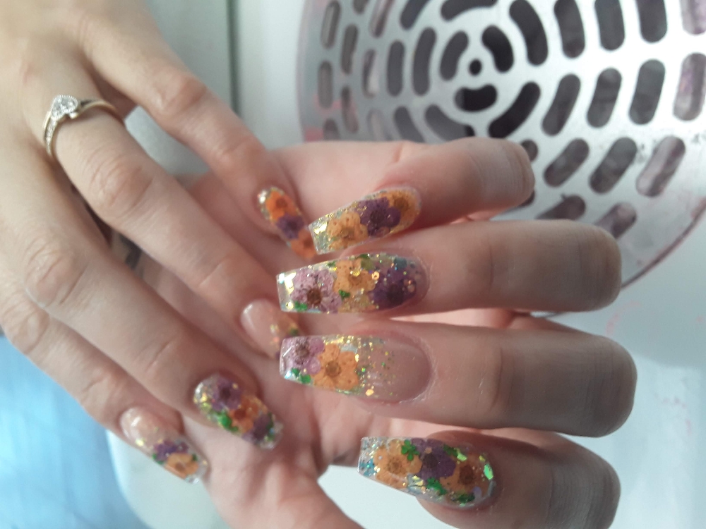 Full Set Encapsulated Nails