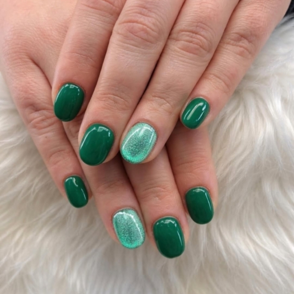 Minimal Nail Art at Violet Thistle by Haley in Galion, OH