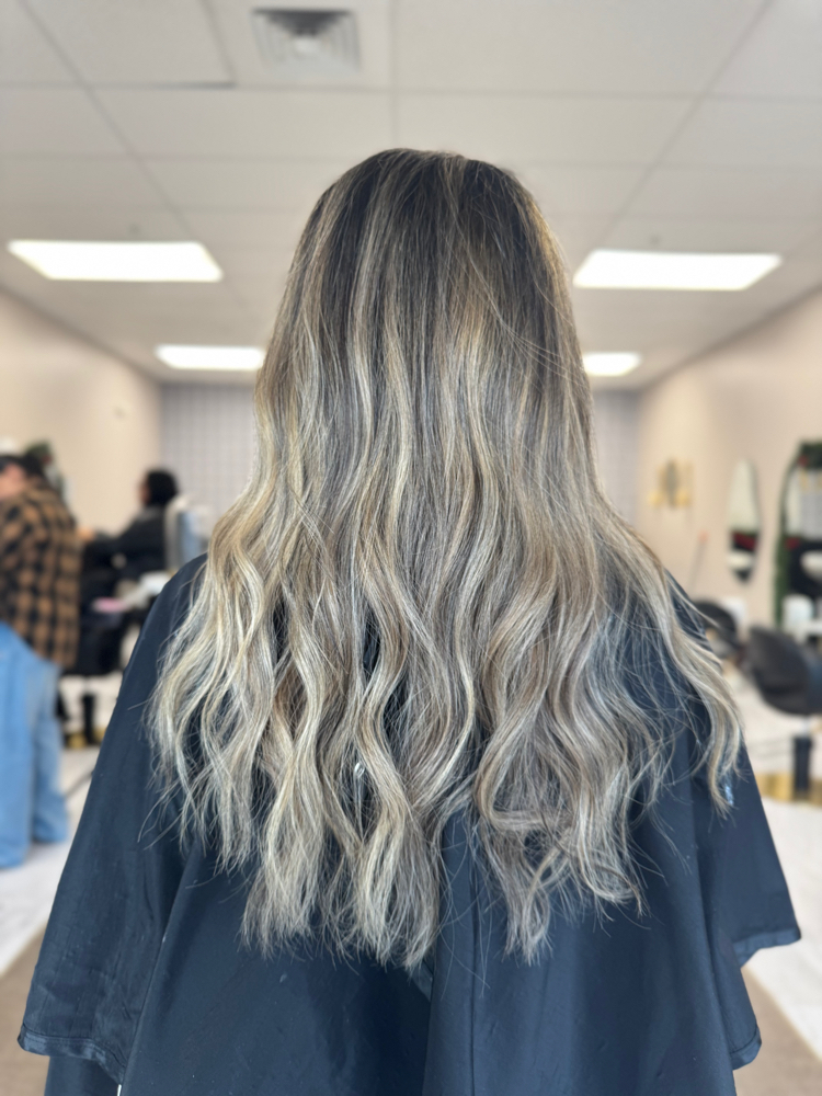 Full Blonde Transformation at ALONDRAXHAIR in Salem, OR