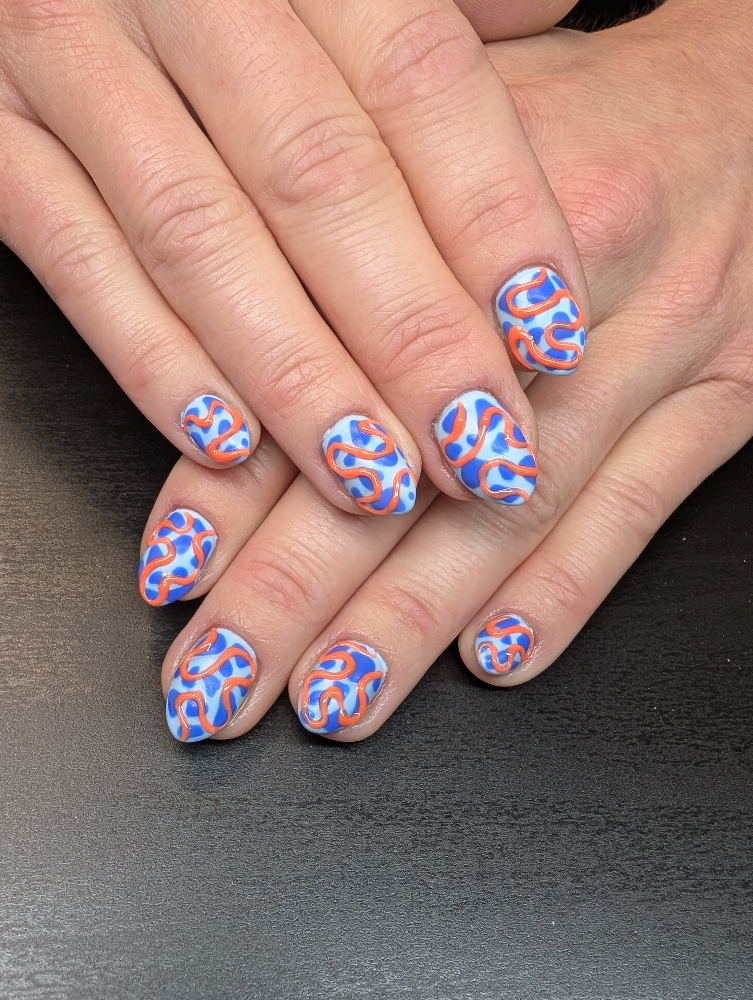 Detailed Art Gel Manicure
