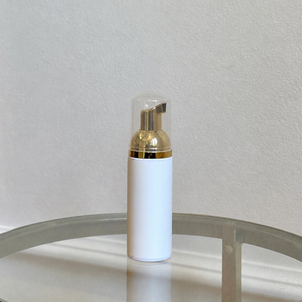 Lash Shampoo at Luxx Loft in Staten Island, NY