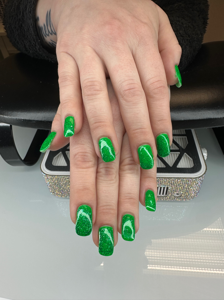 Gel Nail Extentions
