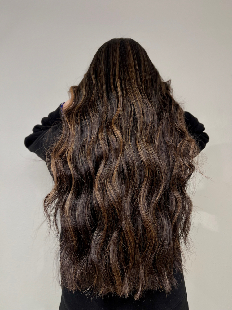 Dimensional Balayage/Foilayage at Styledbykiara in Snohomish, WA