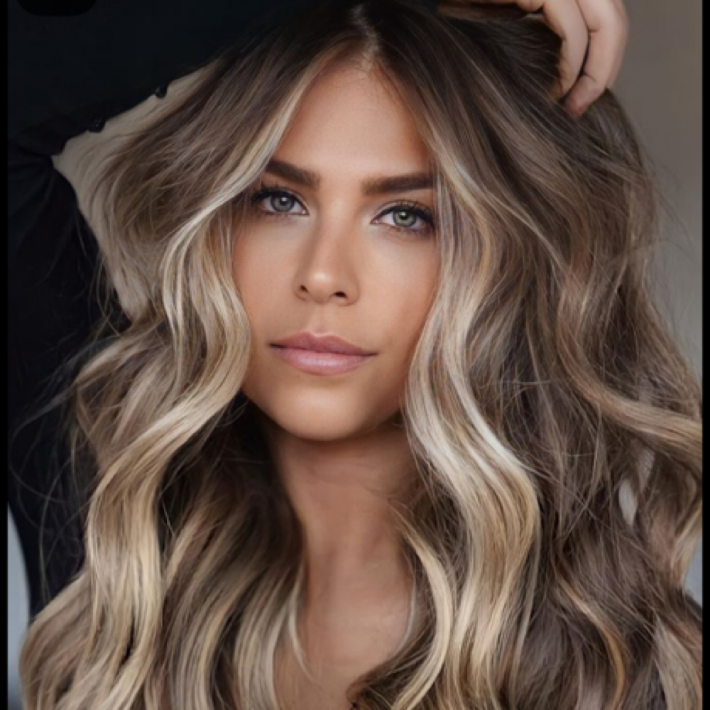 FaceFrame Highlight at Circle M Hair Studio & Beauty Bar in Saint Peters, MO