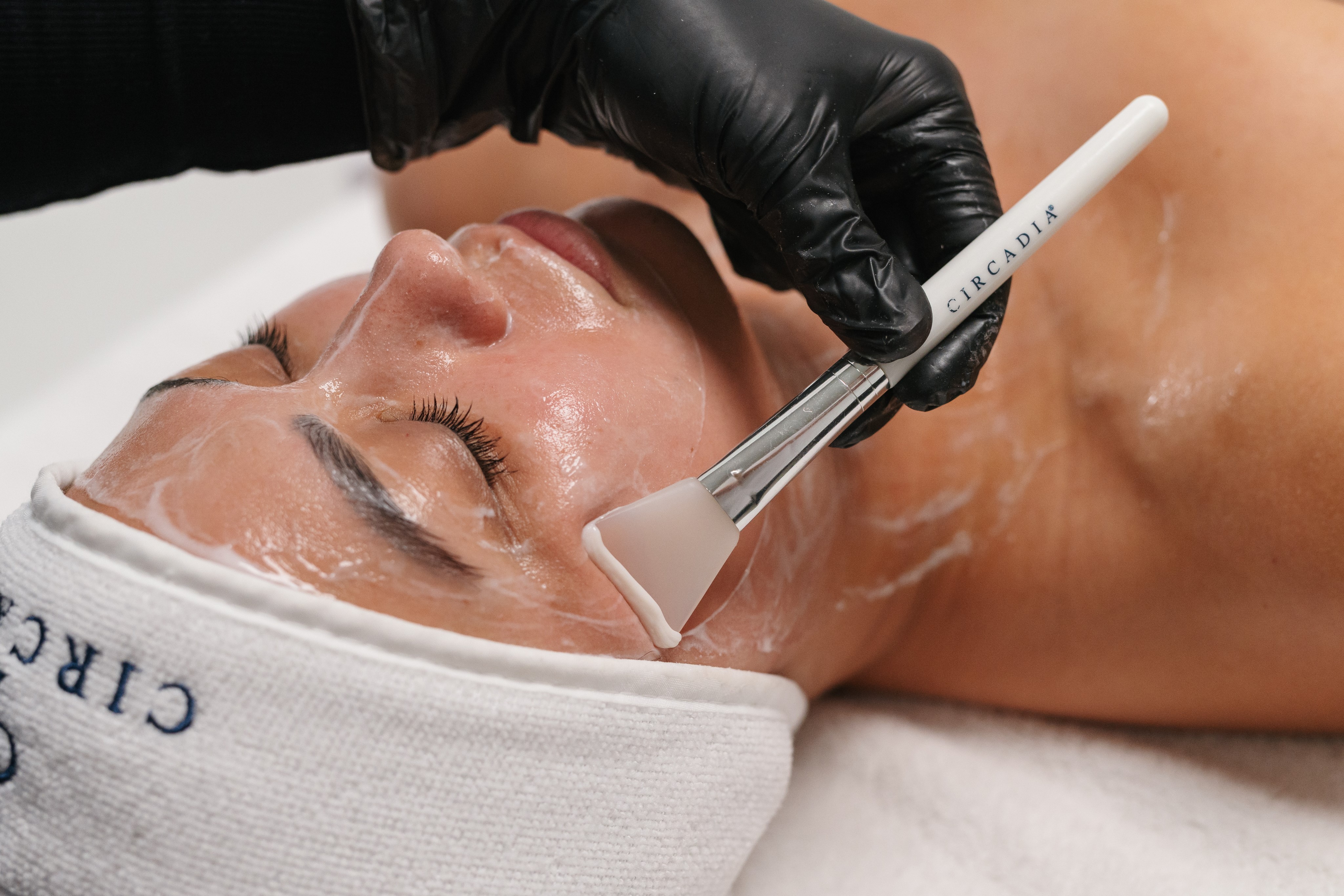 Microcurrent facial